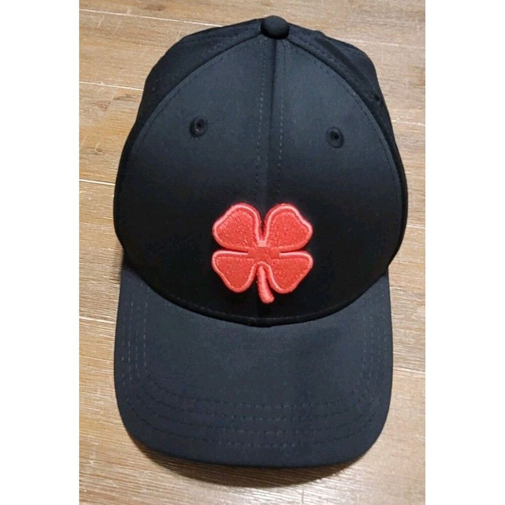 Black Clover Premium Clover 24 S/M Live Lucky Zibata Black & Pink Golf Hat Cap